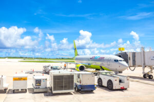 6100번 공항버스