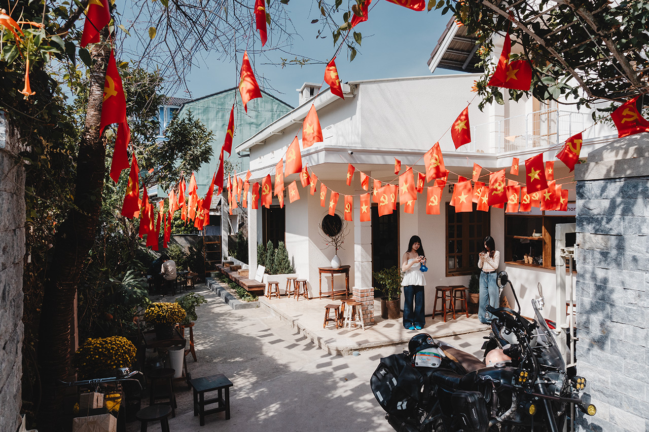 hoa cafe
