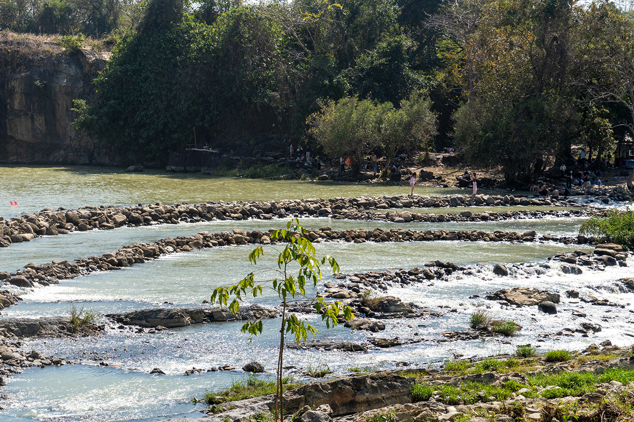 Đray Nur Waterfall
